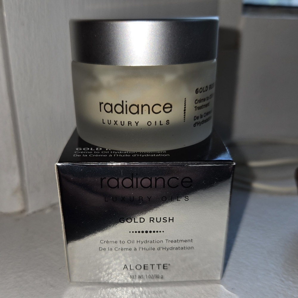 Radiance Luxury Oils Gold Rush Hydration Cream By Aloette